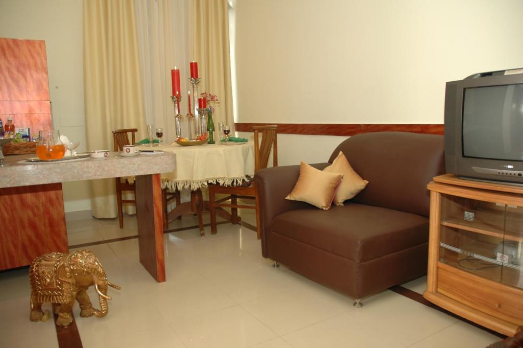 Istay Hotels Infantry Road Bangalore Eksteriør billede